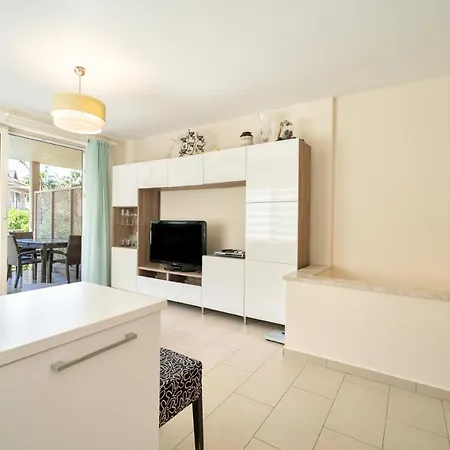 Two-bedroom In - Jotund *